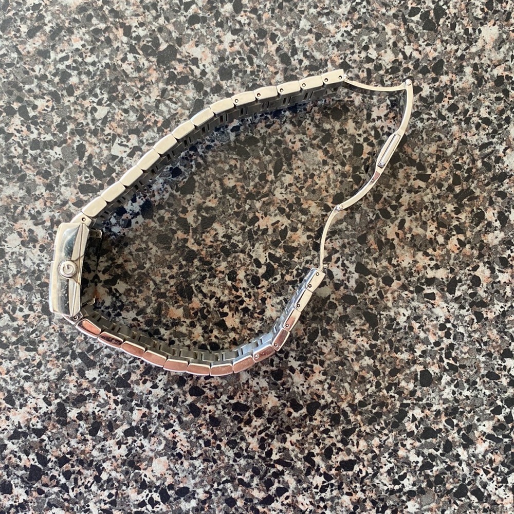 Authentic Gucci watch - Picture 5 of 5